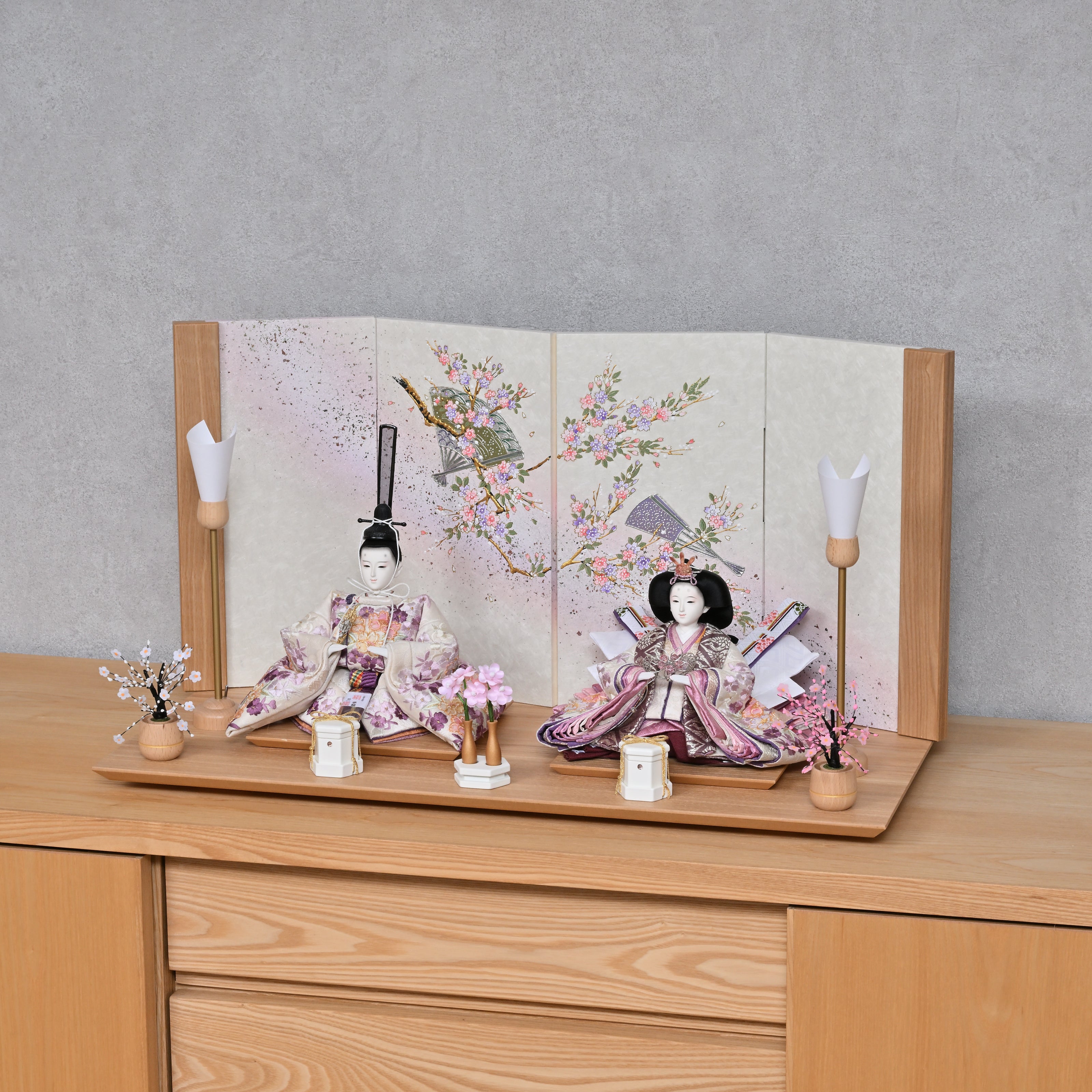 望月龍翠作 紫桜総刺繍 タモ京扇子 – 人形のかに江