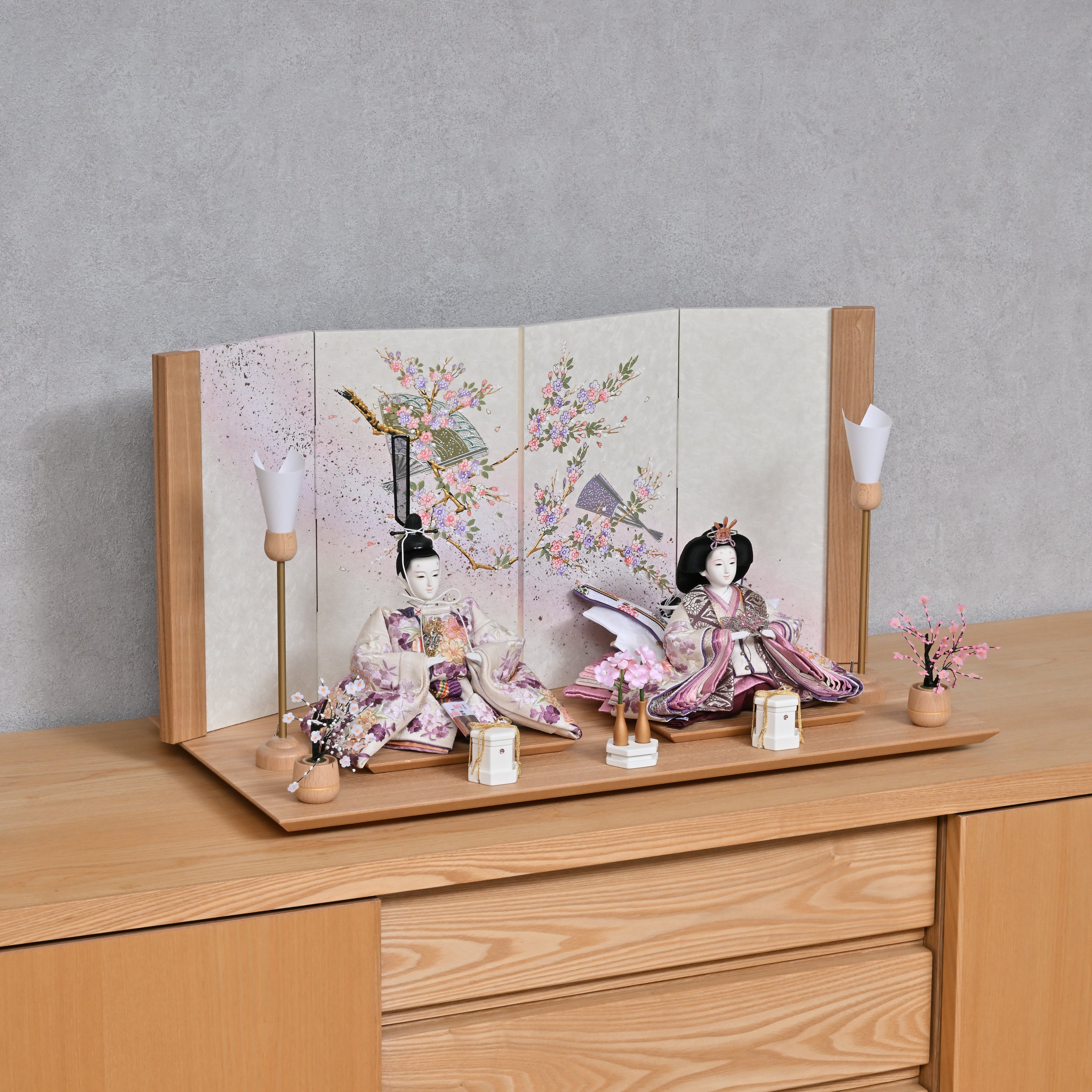 望月龍翠作 紫桜総刺繍 タモ京扇子 – 人形のかに江