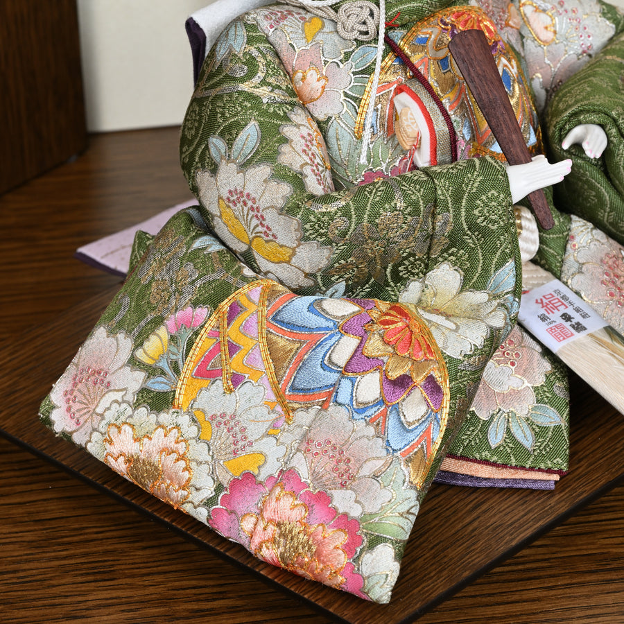 望月龍翠作 緑朱鞠桜刺繍 いろは宝輝